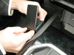 Brodit ProClip, Peugeot 3008/5008 SUV 17-18