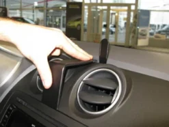 Brodit ProClip, Seat Ibiza 09-17