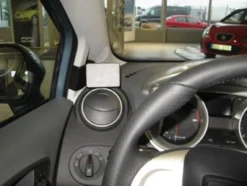 Brodit ProClip, Seat Ibiza 09-17
