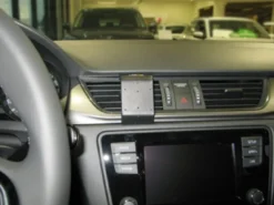 Brodit ProClip, Skoda Rapid 18-19