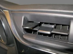 Brodit ProClip, Toyota Auris/Auris Full Hybrid/Corolla 16-19