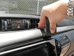 Brodit ProClip, Toyota HiLux 16-