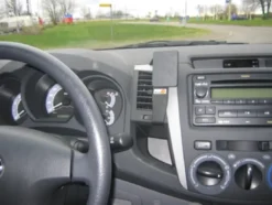 Brodit ProClip, Toyota HiLux 10-11