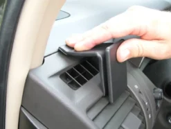 Brodit ProClip, Toyota LandCruiser 150 10-23