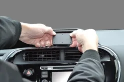 Brodit ProClip, Toyota Prius c 18-20