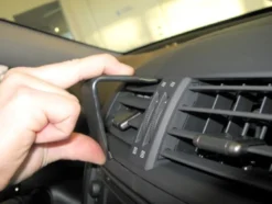 Brodit ProClip, Toyota RAV 4 11-12