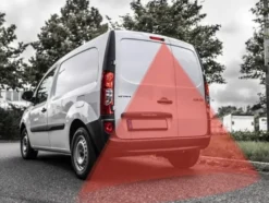 Bromsljus med inbyggd backkamera till MB Citan / Renault Kangoo