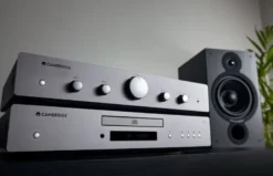 Cambridge Audio AXA25 stereoförstärkare