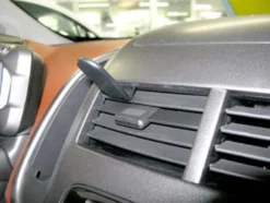 Chevrolet Aveo 12-14, Centrerad