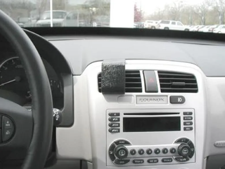 Chevrolet Equinox 05-09, Centrerad