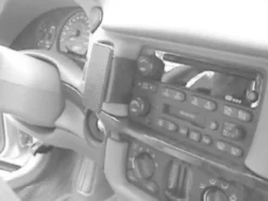 Chevrolet Impala 00-05, Centrerad