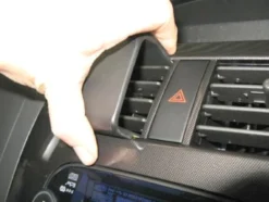 Chevrolet Spark 11-14, Centrerad