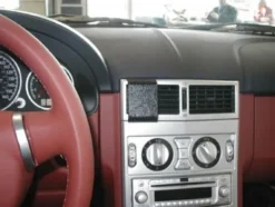 Chrysler Crossfire 04-07, Centrerad