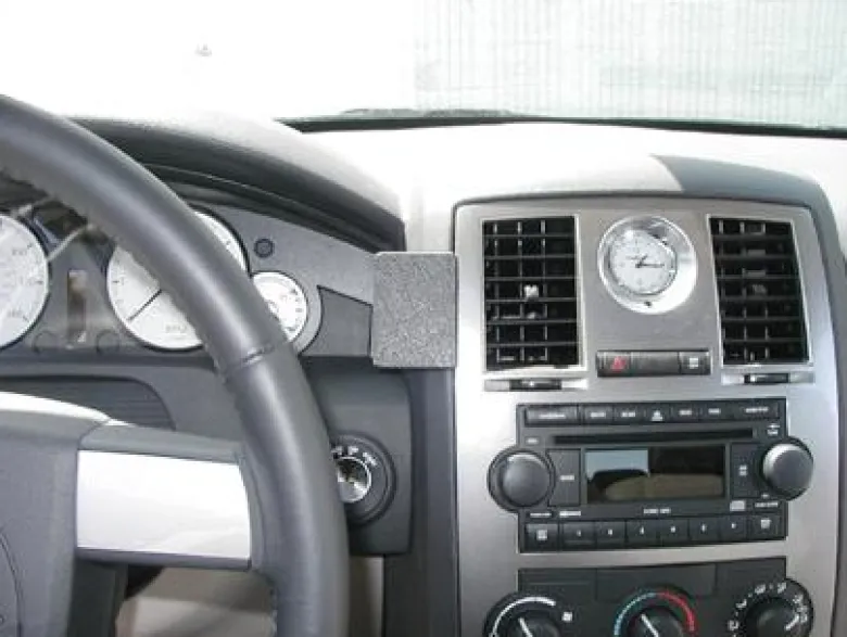Chrysler 300C/Touring 05-10, Centrerad