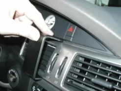 Chrysler Pacifica 04-09, Centrerad
