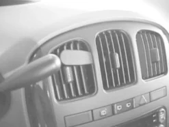 Chrysler Voyager 01-07, Centrerad