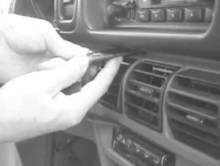 Chrysler Voyager 94-95, Centrerad, Låg