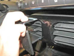 Citroen C4 Cacus 15-, Centrerad