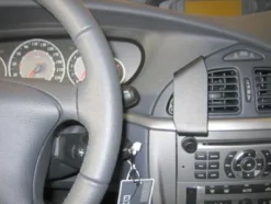 Citroen C5 II 05-07, Centrerad