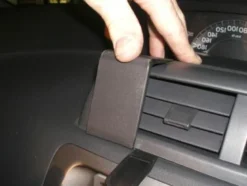 Daihatsu Materia 07-13, Centrerad
