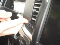 Dodge Ram Pick Up 13-15, Centrerad
