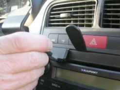 Fiat Punto Grande 06-13, Centrerad