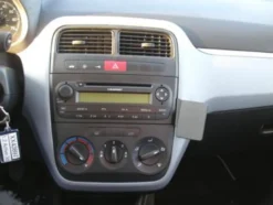 Fiat Punto Grande 06-13, Vinklad