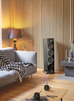 Focal Chora 826 golvhögtalare, svart, demoexemplar