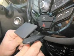 Ford B-Max 13-15, Centrerad