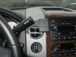 Ford F-150 04-08, Centrerad