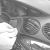 Ford Focus 99-04, Centrerad