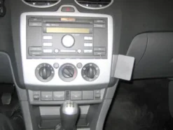 Ford Focus 05-10, Vinklad