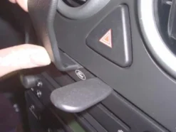 Ford Fusion 03-05, Centrerad