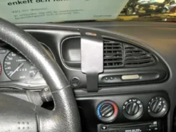 Ford Mondeo 97-00, Centrerad