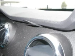 Ford Mustang 05-09, Centrerad
