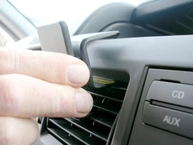 Ford Transit 07-13, Centrerad