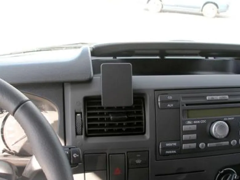 Ford Transit 07-13, Centrerad