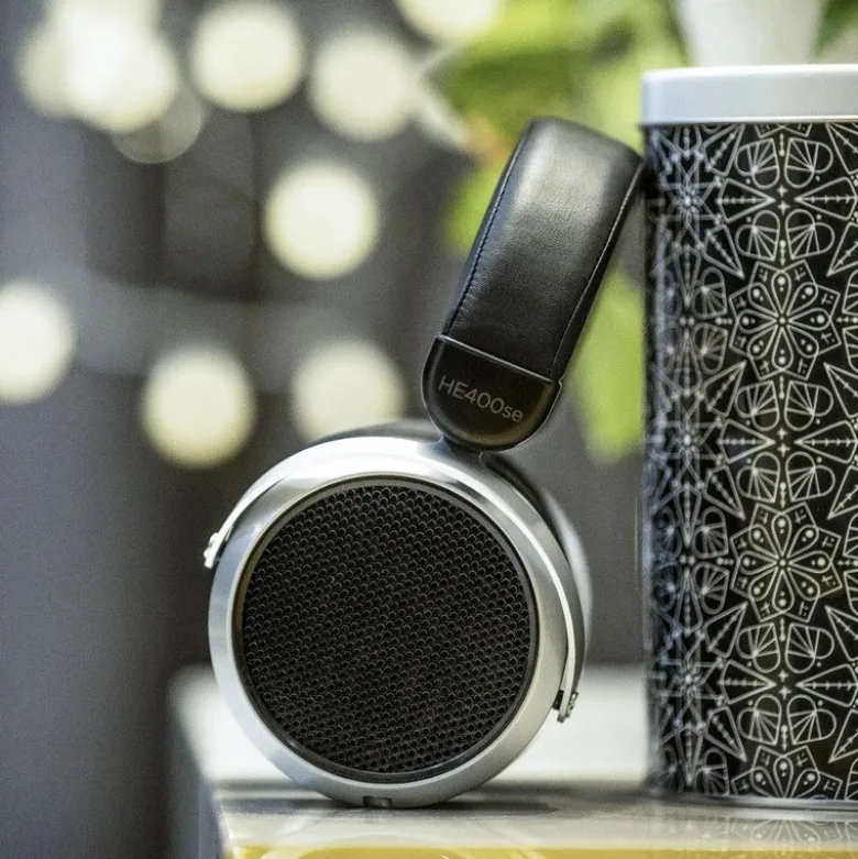 Hifiman HE400se, öppen magnetostat over-ear-hörlur