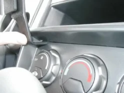 Honda Element 03-12, Centrerad