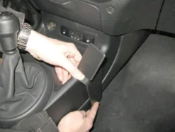 Hyundai i20 09-14, Konsol