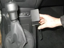 Hyundai i20 09-14, Konsol