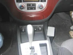 Hyundai Santa Fe 06-12, Konsol