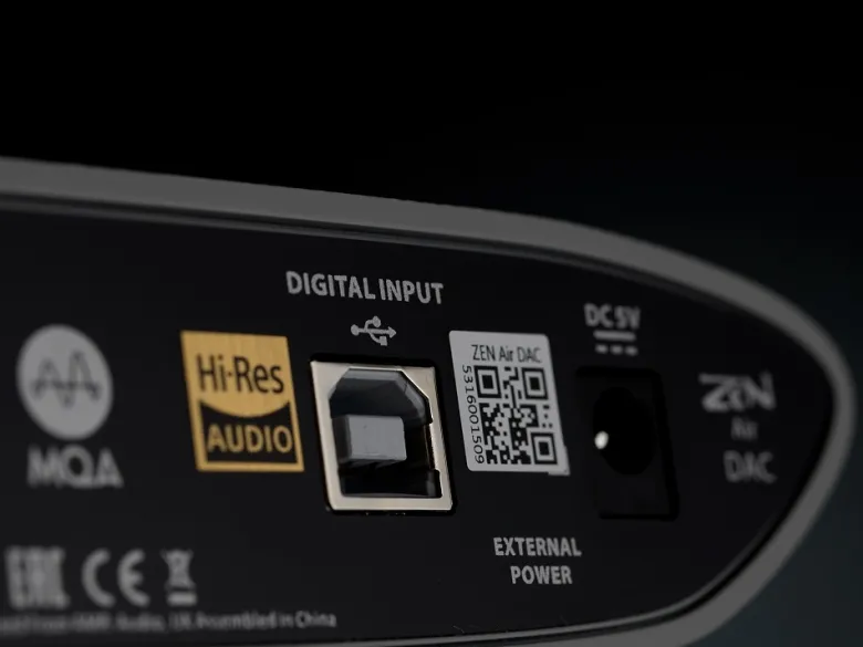 iFi Audio Zen Air DAC Black Edition, med MQA-stöd & hörlursuttag