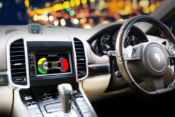 Installationskitt Porsche Cayenne 2012-2016 m/ Standard-ljud