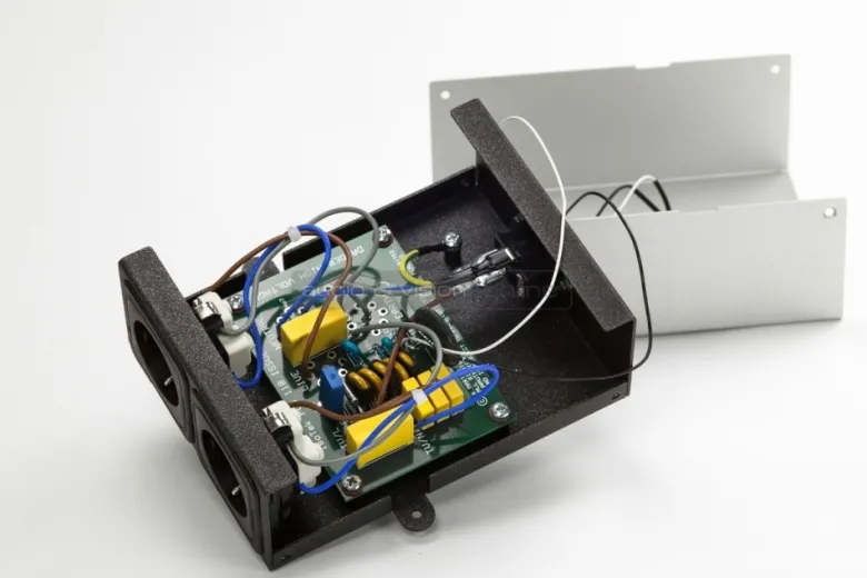 Isotek EVO3 Mini Mira, nätfilter avsett för bildapparater
