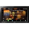 JVC KW-M875DBW, bilstereo med CarPlay, Bluetooth och 3 par (5V) lågnivå, returexemplar