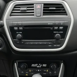 Kenwood DMX80AXS bilstereopaket till Suzuki SX4 och S-Cross