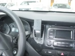 Kia Carens 14-15, Centrerad