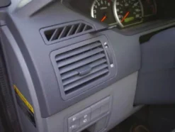 Kia Carens 03-06, Vänster