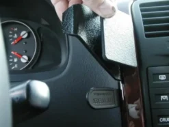 Kia Carnival 02-05, Centrerad